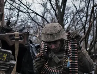 Fierce battles rage in central Bakhmut as Russia claims progress