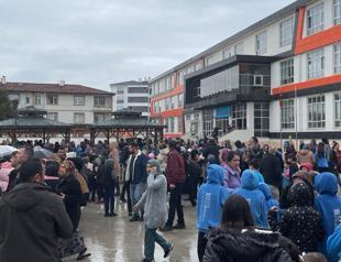 4.8 magnitude quake hits northern province