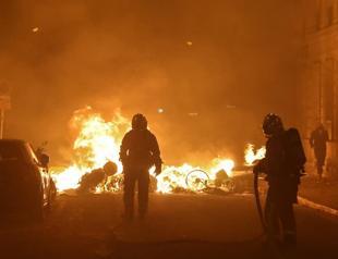 Violent protests in France over Macron’s retirement age push