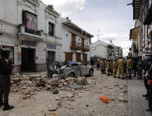 From highlands to the coast, quake damages Ecuador, Peru