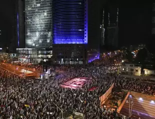 Israelis protest legal overhaul plans for 11th week