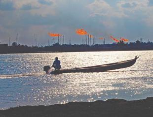 Corruption, deep disparity mark Iraq’s oil legacy post-2003