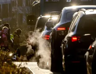 Germany, EU reach agreement in combustion engine row