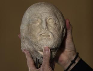 With eye on British Museum, Greece welcomes back ancient art