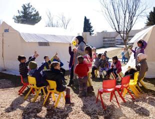 Over 325,000 apply to become foster family