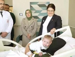 Baby saved from rubble reunites with mother 54 days after quake