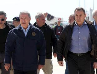 Greek defense minister pays solidarity visit to Hatay