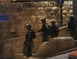 Attacks at Al-Aqsa mosque for a 2nd night