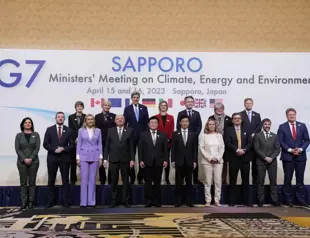 G7 pledges to quit fossil fuels faster, but no new deadline