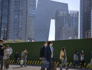 China’s economic growth jumps to 4.5 percent