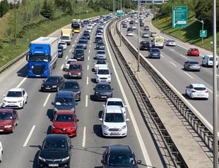 Traffic deadlock as millions return from Eid holiday