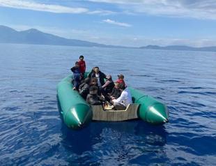 13 irregular migrants rescued off Aegean