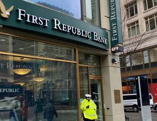 US regulators seize First Republic Bank
