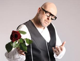 Italian blues artist on Ankara stage