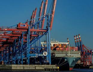 German exports slump in March