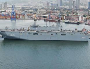 TCG Anadolu anchored in Izmir, flocked with visitors
