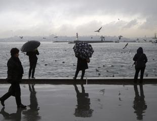 Temps drop once again, rainfalls grip west of country