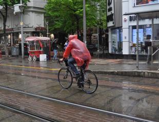 Cold weather continues to grip country’s west