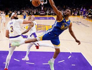 Lakers rout Warriors, Heat rip Knicks