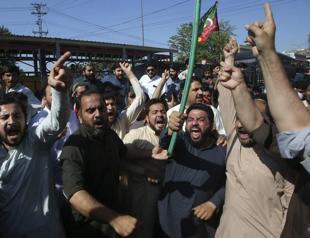 Pakistani judge rules Imran Khan can be held for 8 days