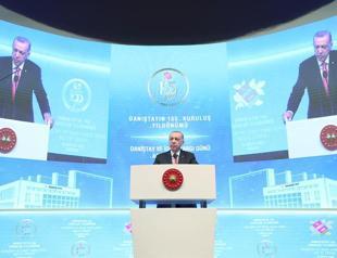 Erdoğan vows new civilian, libertarian constitution