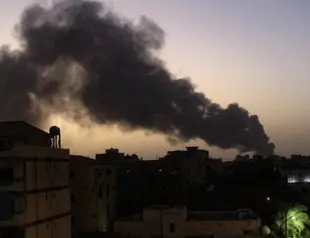 Air strikes, combat as one-week Sudan truce officially starts