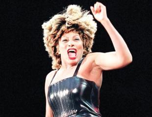 ‘Queen of Rock ‘n’ Roll’ dies at 83