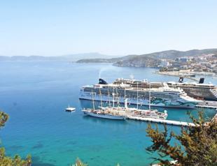 Diversification key to lure more foreign tourists, say hoteliers