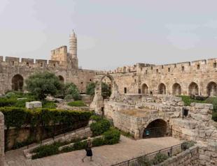 Tower of David museum opens after 3-year renovation