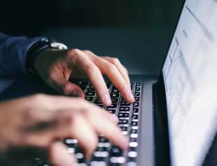 Market regulator closes 52 websites for unauthorized transactions