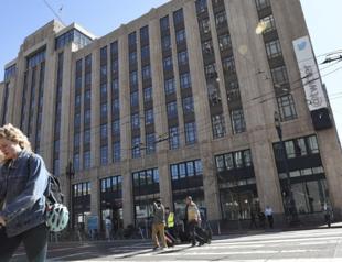 Twitter safety exec quits after video strife