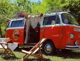 Domestic tourists turn to caravan camping