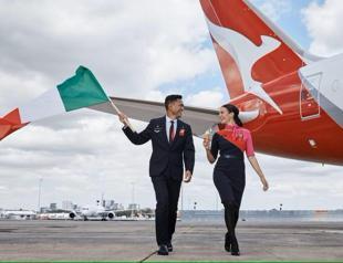 Qantas lets female cabin crew ditch high heels