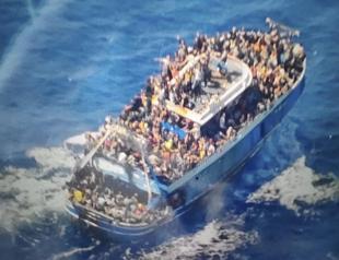 Greece seeks survivors in horrific migrant boat sinking