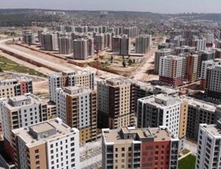 Annual decline in home sales slows in May: Data