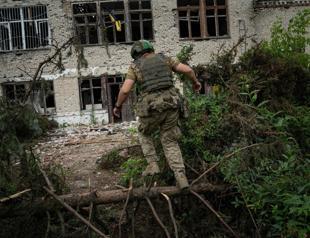 Sunak to urge investors to support Ukraine reconstruction