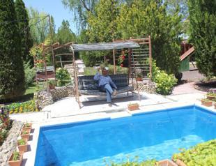 Man creates ‘oasis’ in district known for drought