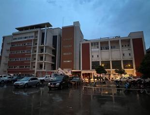 Hospital flooded in Manisa as torrential rains continue