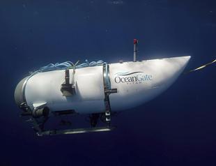Underwater noises heard in frantic search for submersible near Titanic