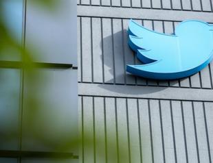 Australia gives Twitter 28 days to clean up toxicity and hate