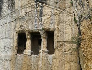 Unique rock tombs disappear