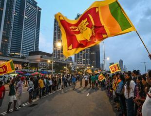 Sri Lanka to restructure domestic debt