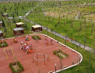 500 public gardens to be built by 2028: Minister