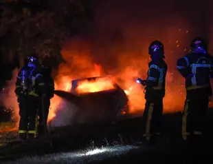 France faces 5th night of rioting over teens killing by police