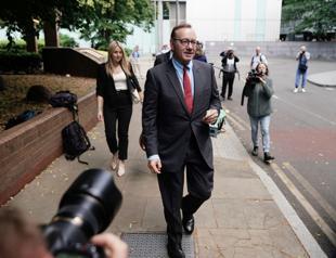 Accuser describes Spacey as a predator to avoid