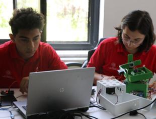 High school students invent new navigation method