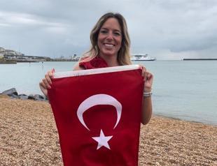 Turkish swimmer successfully crosses English Channel