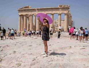 Greece facing 40C weekend while record US heat wave set to expand