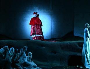 Climate protesters disrupt opening of Salzburg Festival