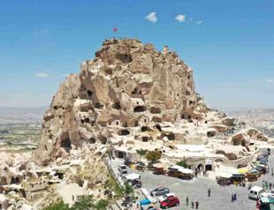 Some 111,000 tourists visit Uçhisar Castle